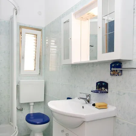 Tiho Apartment *