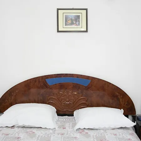 Apartment Tiho *